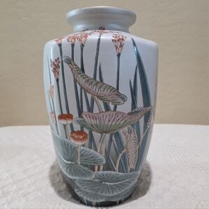 Vintage Chinese TOYO Lotus Floral Handpainted Tall Square Vase Matte Gloss